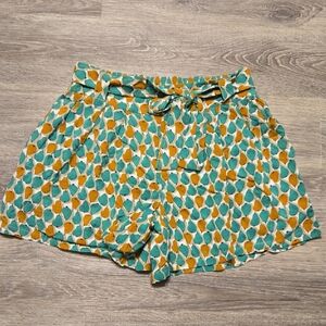 ANTHRO Pear Print Flowy Belted Shorts Sz 6